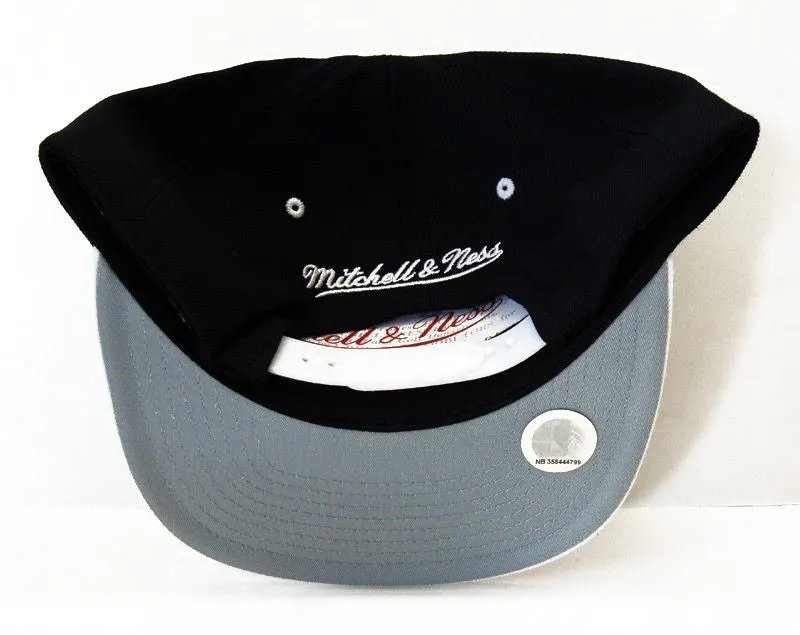Brooklyn Nets Snapback Mitchell & Ness Monolith Cap Hat Black White