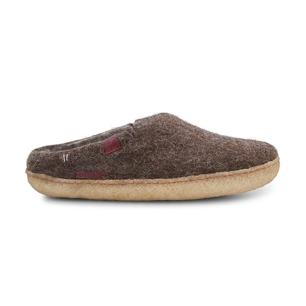 Classic Slipper - Brown