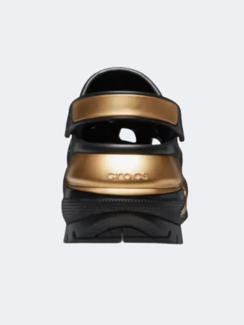 Crocs Mega Crush Metallic Clog Unisex Lifestyle Slippers Black/Gold