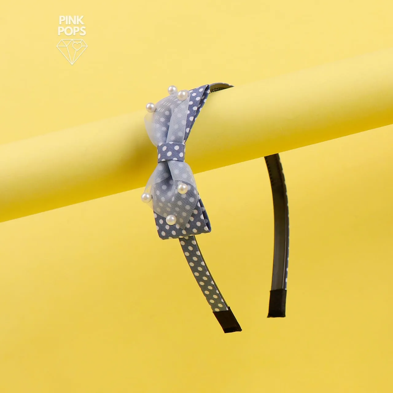 Dotted Pearls Hair Band