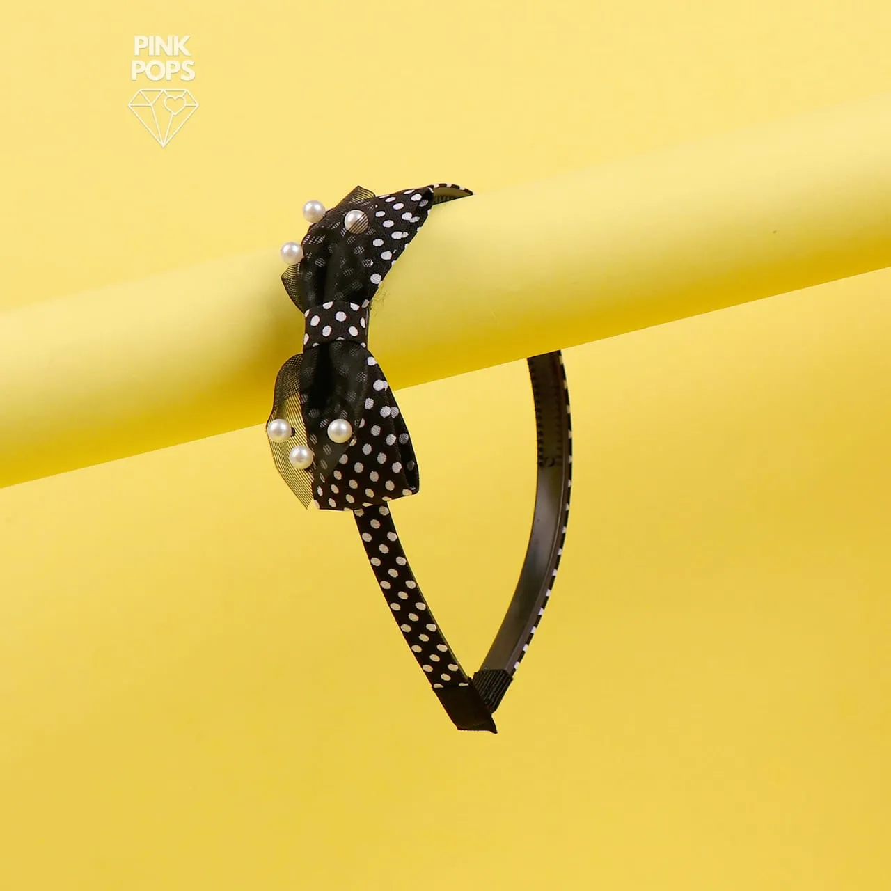 Dotted Pearls Hair Band
