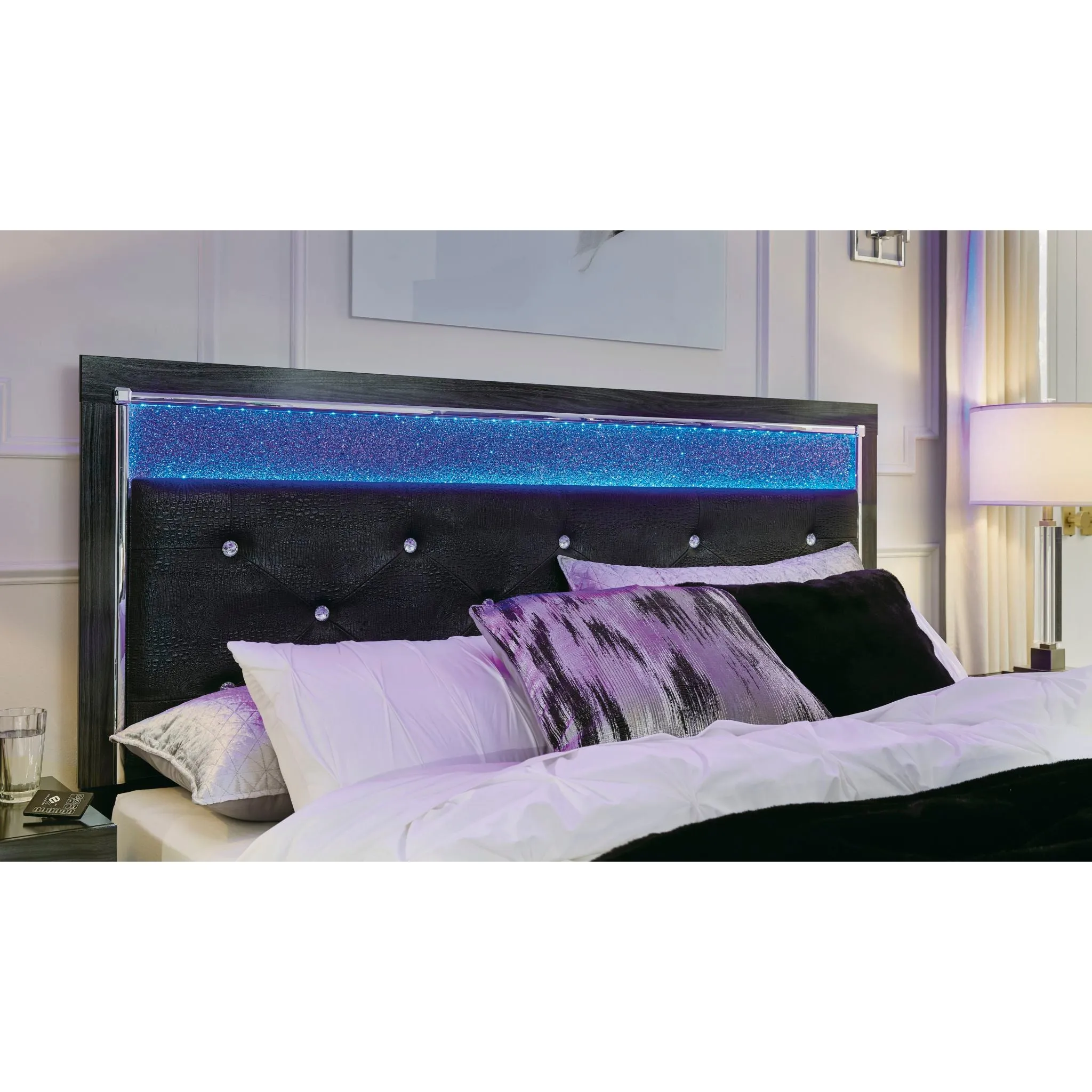 Kaydell Panel Bed - Black