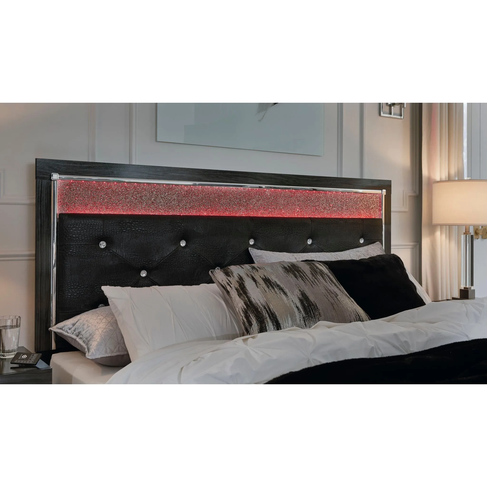 Kaydell Panel Bed - Black