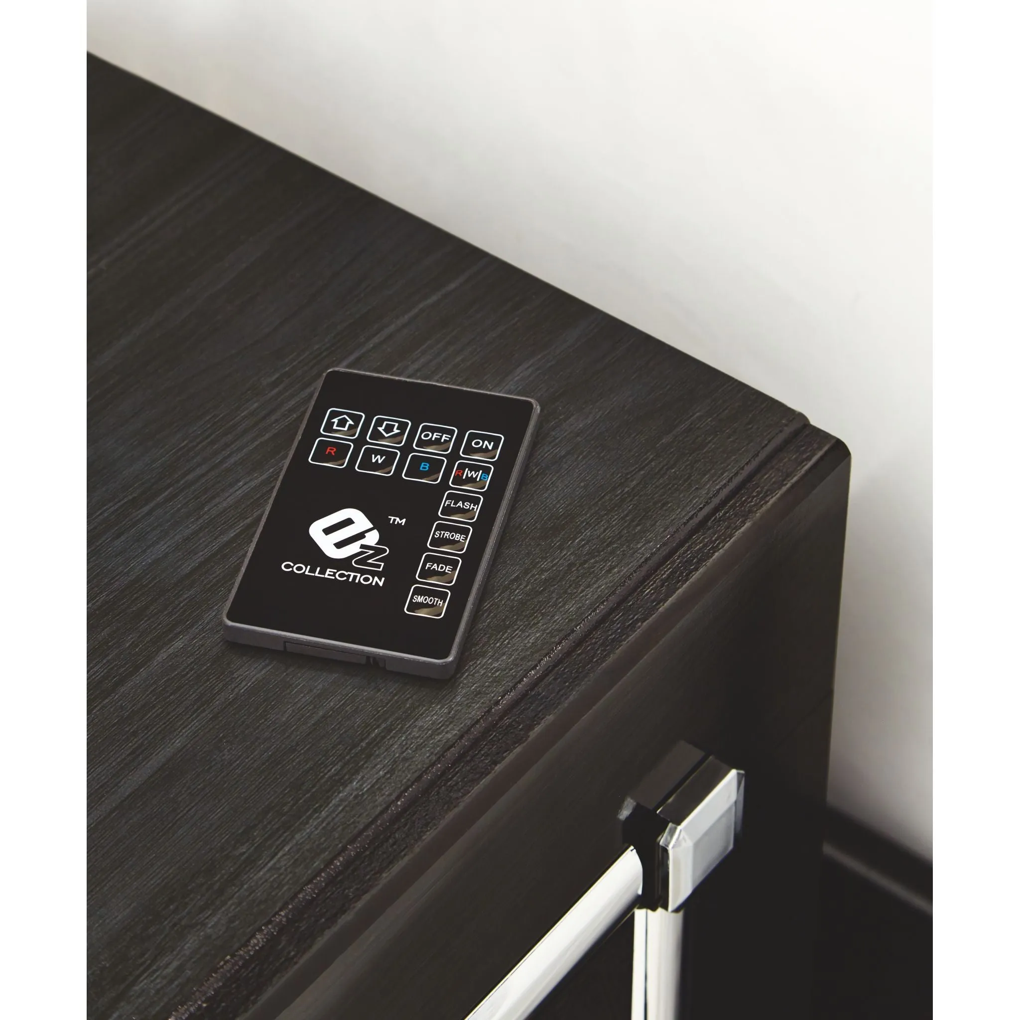 Kaydell Platform Bed - Black