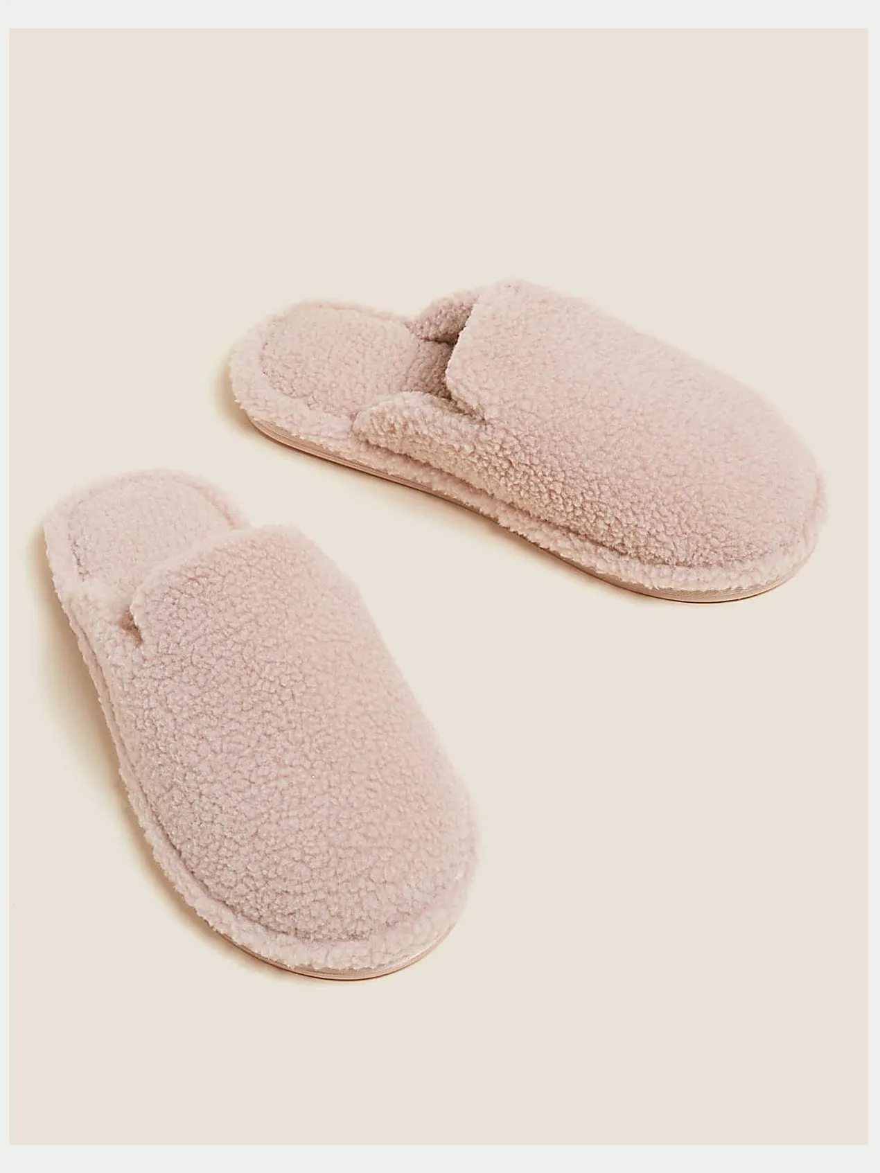 M&S Ladies Carpet Shoes T02/3012