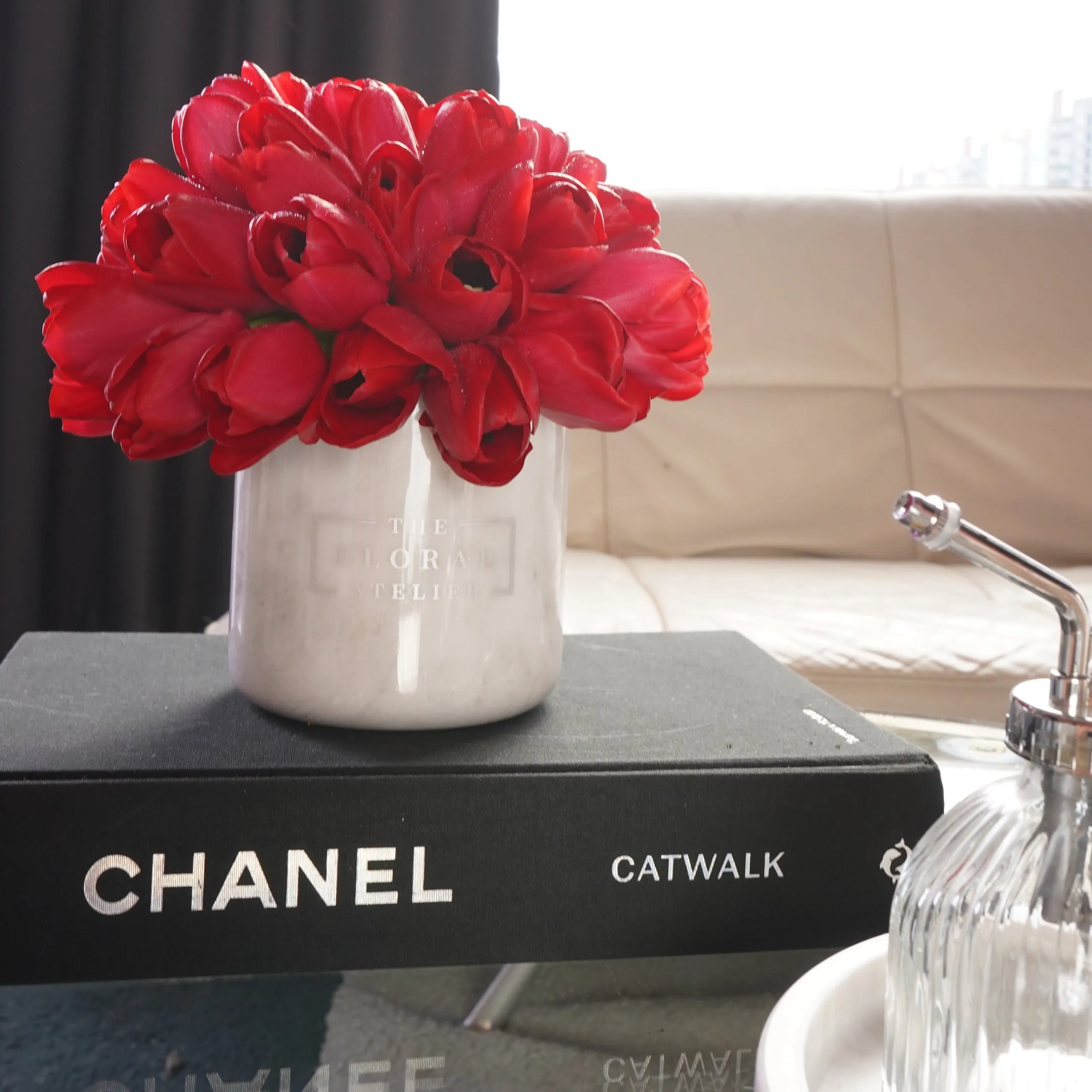 Red Tulip Luxe Marble Vase